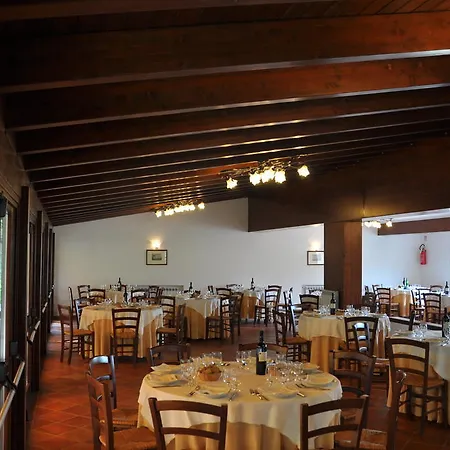 Farm stay Agriturismo Ricciardelli Contrada (Campania)