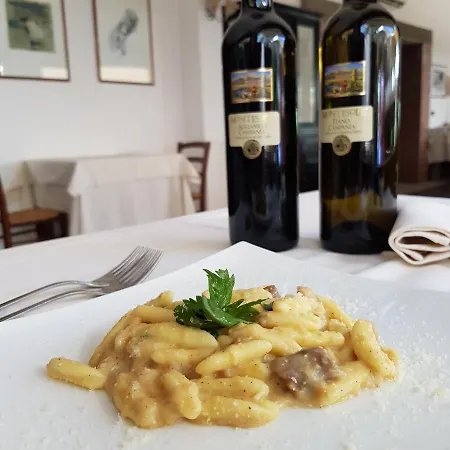 Agriturismo Ricciardelli Contrada (Campania)